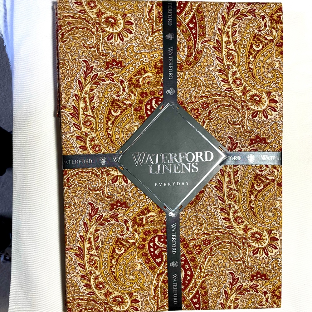NWT  WATERFORD LINENS   TABLECLOTH   60” x 126”   PAISLEY STYLE    CINNABAR